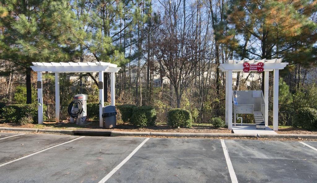 Oakwood Living Raleigh At Brier Creek Apartment Durham Exterior photo